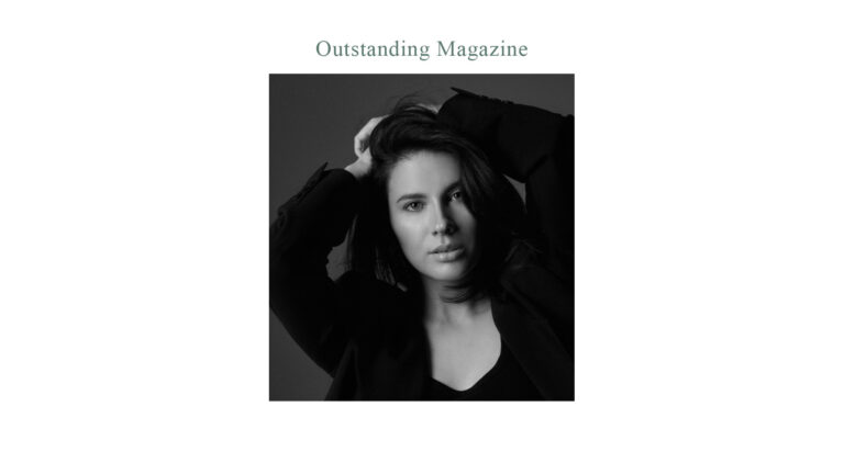 Aleksandra Osadcha: Minimalist Maternity Photography