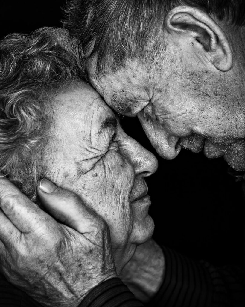 Yvonne C. Krystovsky is an international, multi-award-winning professional photographer specializing in contemporary newborn and maternity photography